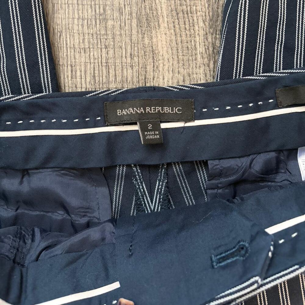 Banana Republic Striped Navy Pants - Size 2 - Picture 2 of 4